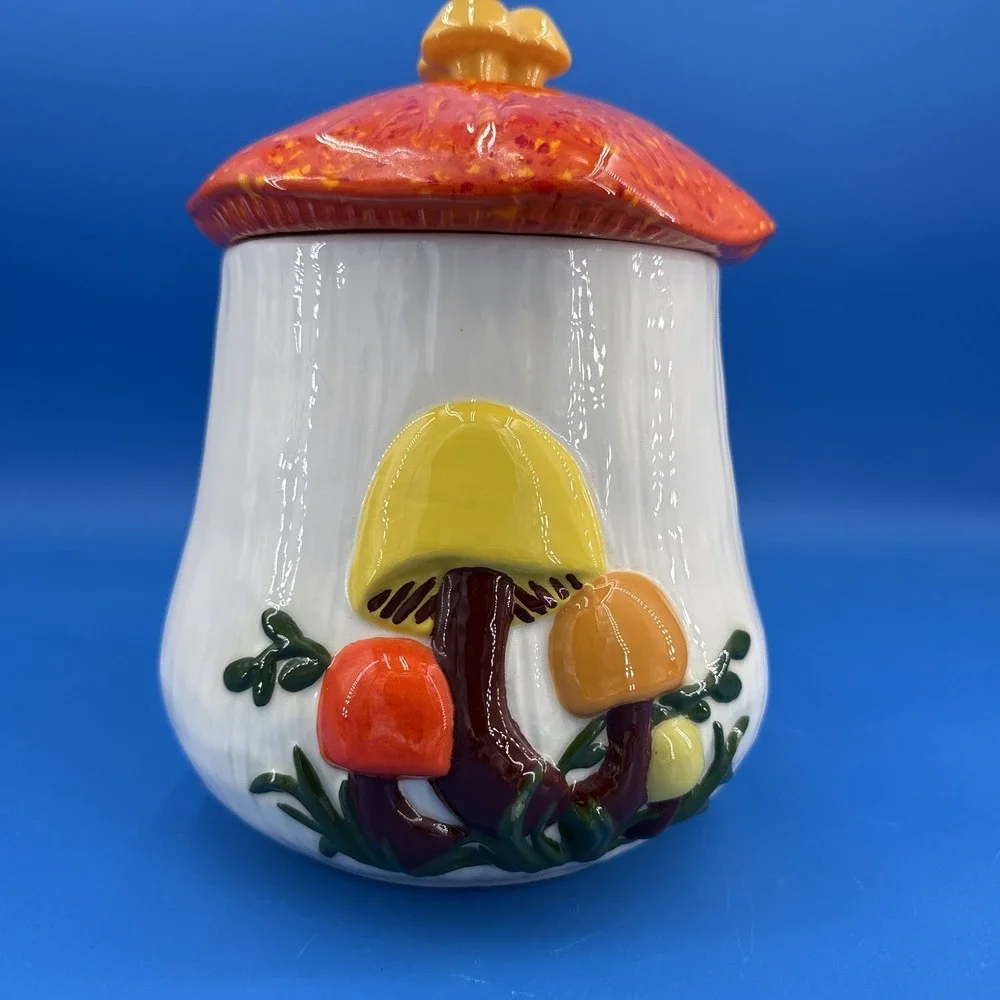 Vintage‎ Arnels Mushroom Canister 9